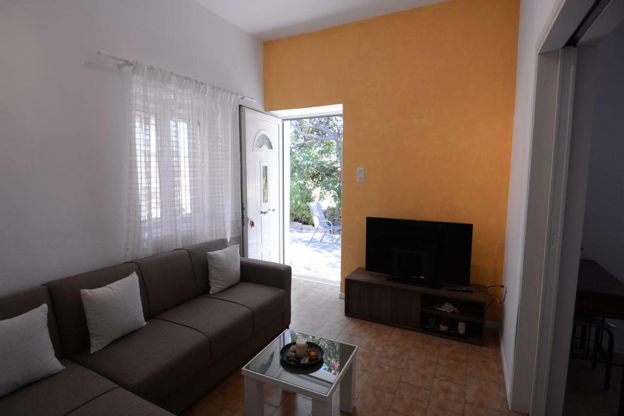 Margaret House Vila Isterni  Exterior foto